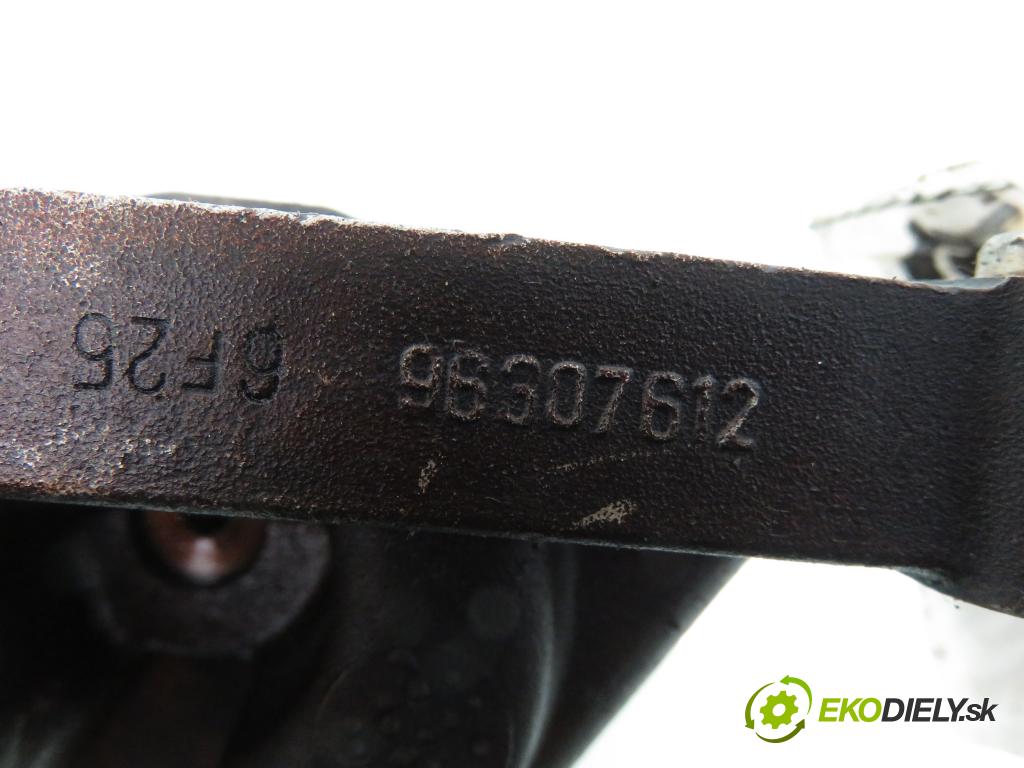 CHEVROLET EPICA (KL1_) SEDAN 2006 115,00 X 25 D1 2492,00 Pumpa oleja 96307612 (Olejová pumpa)