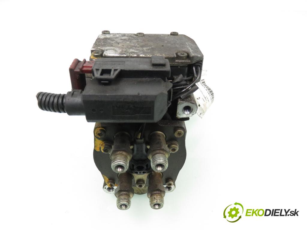 BMW 3 (E46) SEDAN 1999 100,00 320 d 136 - M47 D20 (204D1) 1951,00 Pumpa vstrekovacia 0470504005 ; 0281001827 ; VP44 (Vstrekovacie čerpadlo)
