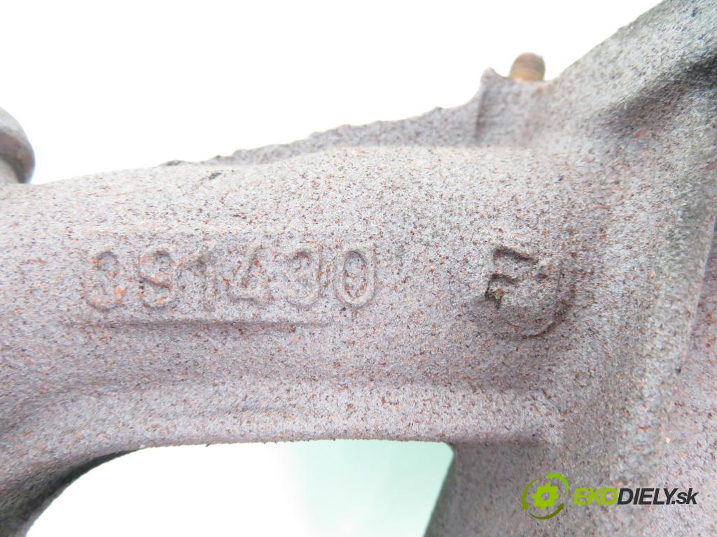 VOLVO V40 Kombi (645) KOMBI 2001 75,00 1.9 DI 102 - D 4192 T4 1870,00 potrubí VYČERPAT: 091430F (Výfukové potrubí)