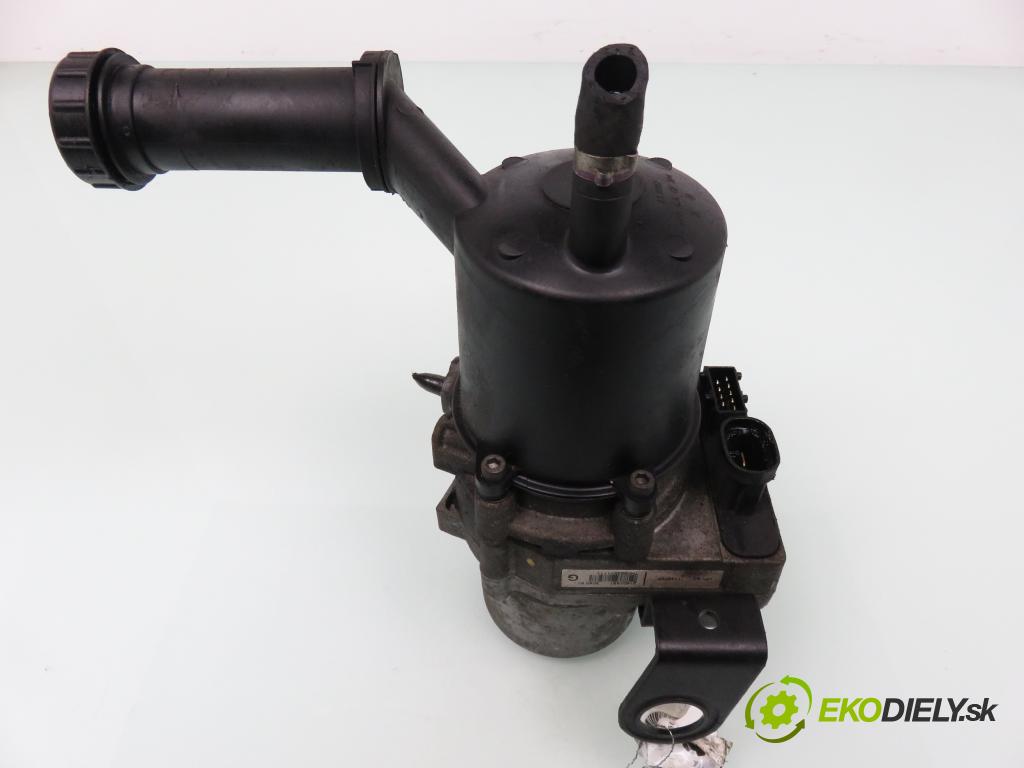 CITROEN C4 I (LC_) HB 2005 66,00 1.6 HDi - 9HX (DV6ATED4) 1560,00 Pumpa servočerpadlo 21601861 ; 114870F ; A5097515