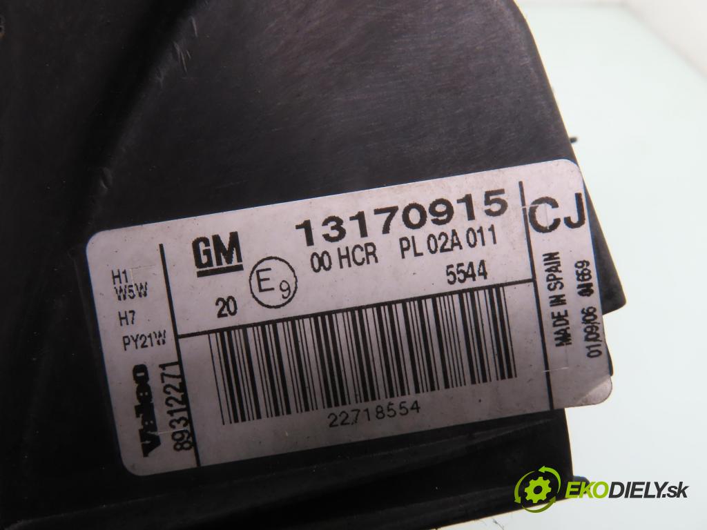OPEL VECTRA C Kombi (Z02) KOMBI 2006 88,00 1.9 CDTI - Z 19 DT 1910,00 světlo LP 13170915