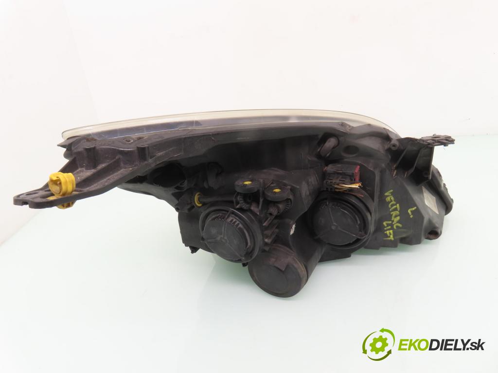 OPEL VECTRA C Kombi (Z02) KOMBI 2006 88,00 1.9 CDTI - Z 19 DT 1910,00 světlo LP 13170915
