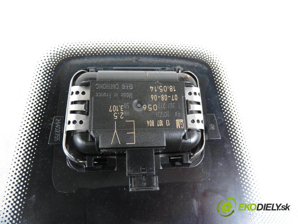 OPEL VECTRA C (Z02) LIFTBACK 2002 74,00 2.0 DTI 16V 101 - Y 20 DTH 1995,00 Okno čelná 13107804