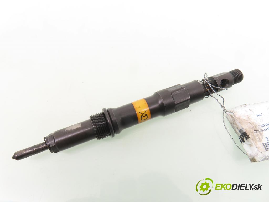 FORD MONDEO III (B5Y) SEDAN 2001 96,00 2.0 TDCi - FMBA 1998,00 vstrekovač 2S7Q9K546AH ; EJDR001017 (Vstrekovač paliva)