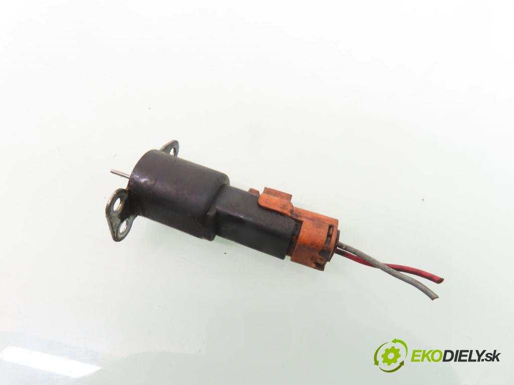 CITROEN C5 I Break (DE_) KOMBI 2004 80,00 2.0 HDi 8V 109 - RHZ 1997,00 VENTIL: AGILNÍ paliva 0928400366