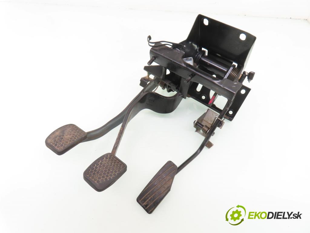 DAEWOO TICO (KLY3) HB 1997 35,00 0.8 48 - F8C 796,00 PEDALY