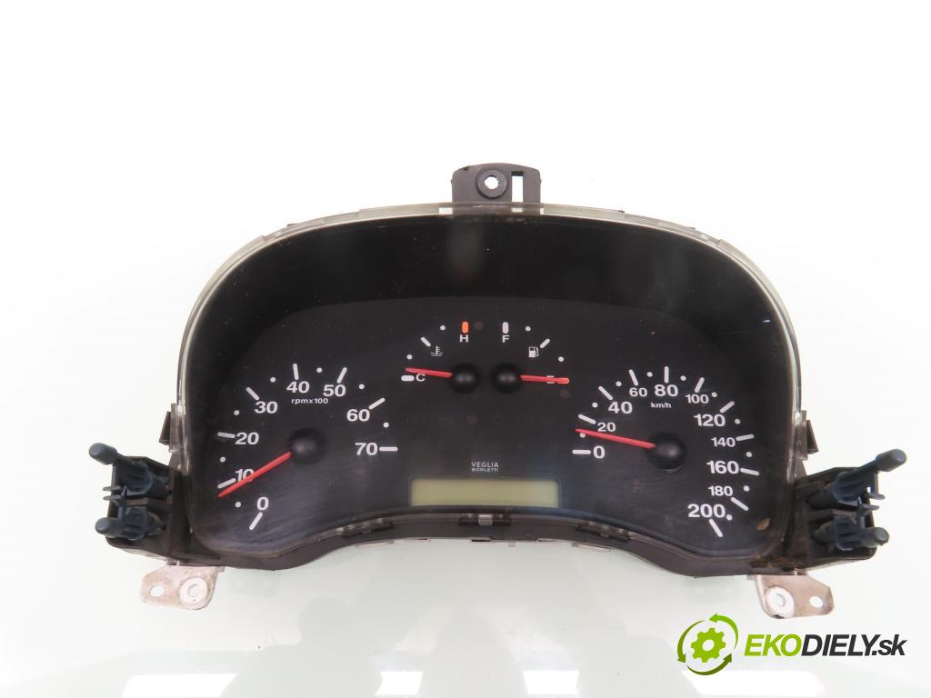 FIAT DOBLO nadwozie wielkoprzestrzenne (MPV) (119_, 223_) FURGON 2002 74,00 1.9 JTD 100 - 182 B9.000 1910,00 prístrojovka elektrický 46817749