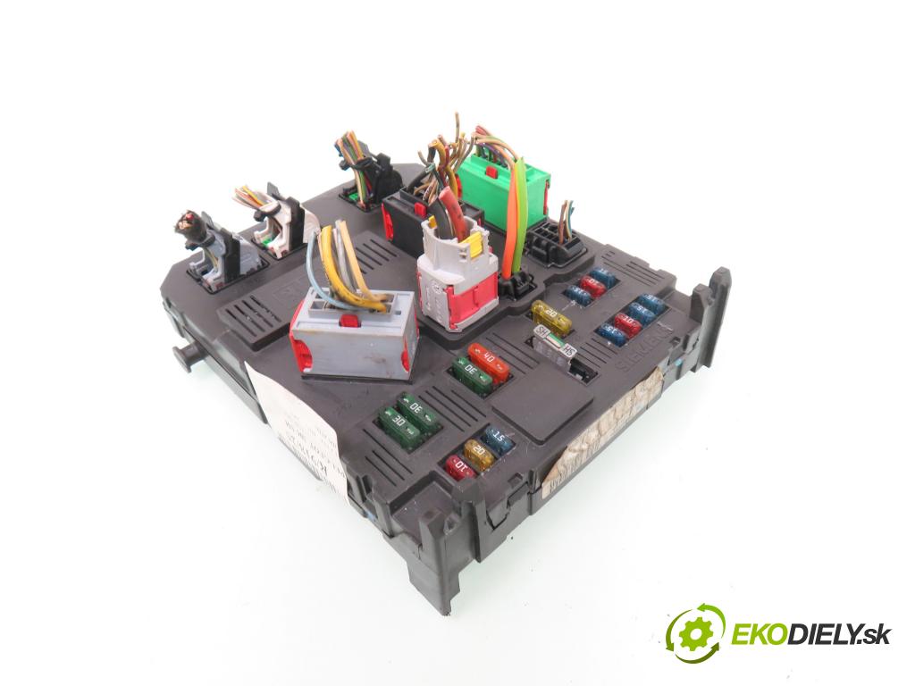 PEUGEOT 206 SW (2E/K) KOMBI 2003 50,00 1.4 HDi - 8HX (DV4TD) 1398,00 MODUL BSI 9650584580