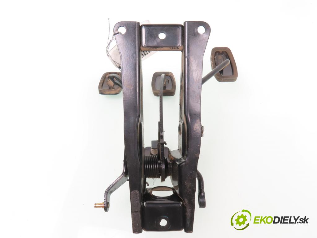 SKODA FELICIA II (6U1) HB 2000 55,00 1.6 MPI 75 - AEE 1598,00 PEDALY 443611013030