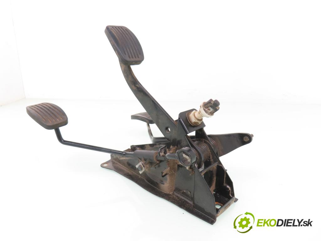 SKODA FELICIA I pick-up (6UF, 6U7) PICK-UP 1999 40,00 1.3 - AMG 1289,00 PEDALY 6U1721031