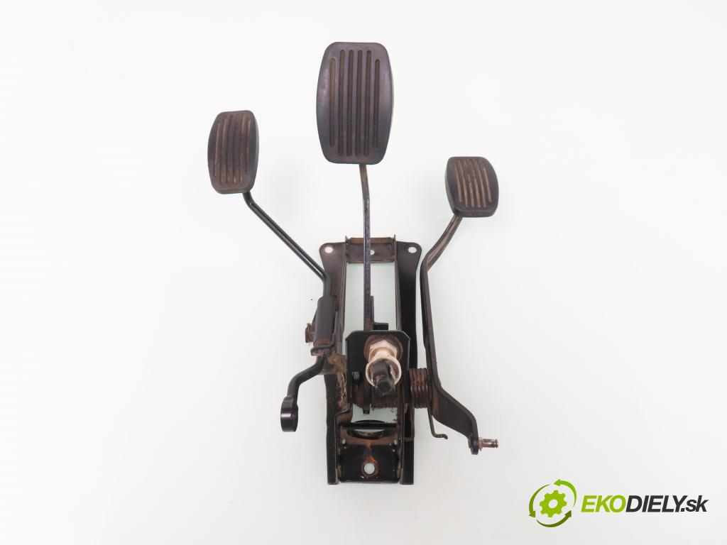 SKODA FELICIA I pick-up (6UF, 6U7) PICK-UP 1999 40,00 1.3 - AMG 1289,00 PEDALY 6U1721031