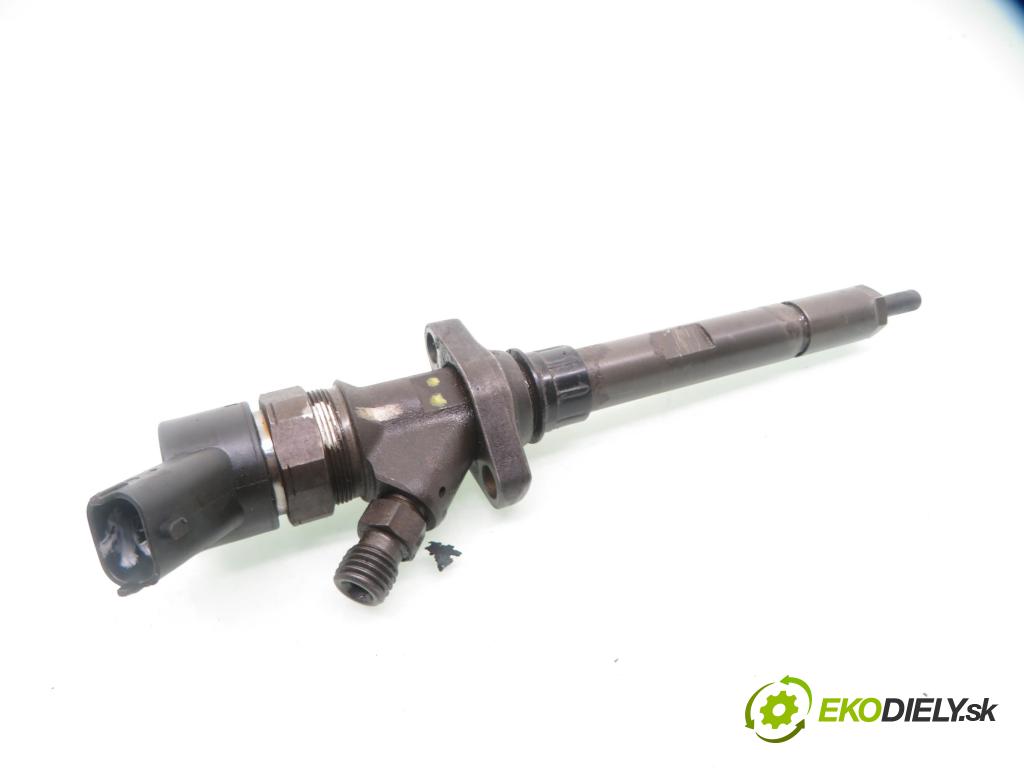 PEUGEOT 607 (9D, 9U) SEDAN 2001 98,00 2.2 HDI - 4HX (DW12TED4/FAP) 2179,00 vstřikovač 0445110036 ; 9637277980 (Vstřikovač paliva)