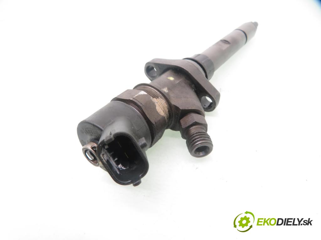 PEUGEOT 607 (9D, 9U) SEDAN 2001 98,00 2.2 HDI - 4HX (DW12TED4/FAP) 2179,00 vstřikovač 0445110036 ; 9637277980 (Vstřikovač paliva)