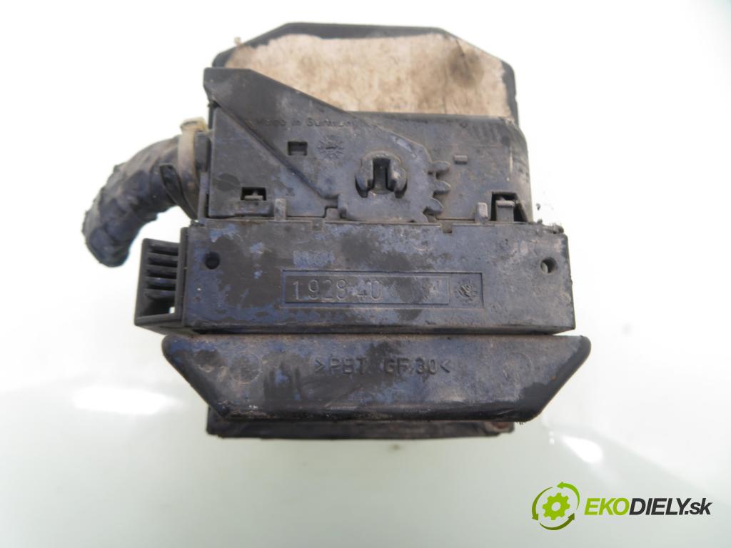 RENAULT MEGANE I (BA0/1_) KOMBI 1999 79,00 1.6 16V 107 - K4M 708 1598,00 Pumpa ABS 8200090690 ; 0265225107 ; 0265950046 (Pumpa ABS)