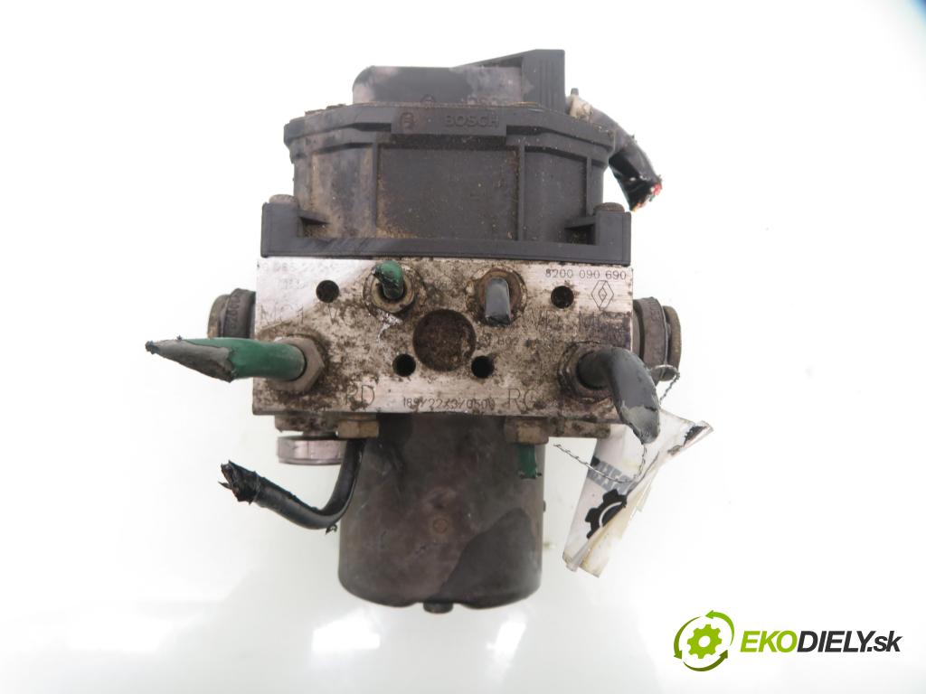RENAULT MEGANE I (BA0/1_) KOMBI 1999 79,00 1.6 16V 107 - K4M 708 1598,00 Pumpa ABS 8200090690 ; 0265225107 ; 0265950046 (Pumpa ABS)