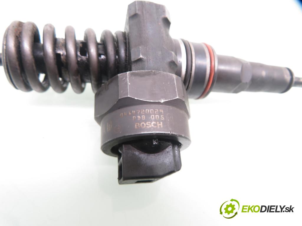 VW BORA (1J2) SEDAN 2000 85,00 1.9 TDI - AUY 1896,00 Vstrekovač 0414720029 ; 038130073AC (Vstrekovač paliva)