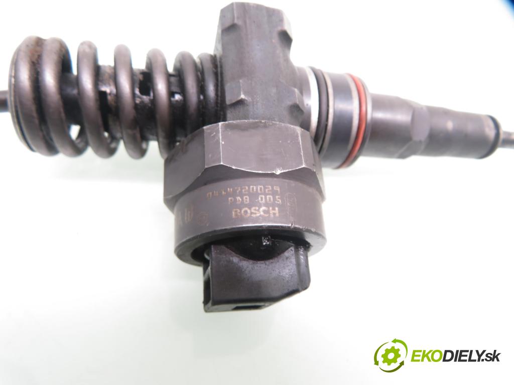 VW BORA (1J2) SEDAN 2000 85,00 1.9 TDI - AUY 1896,00 Vstrekovač 0414720029 ; 038130073AC (Vstrekovač paliva)