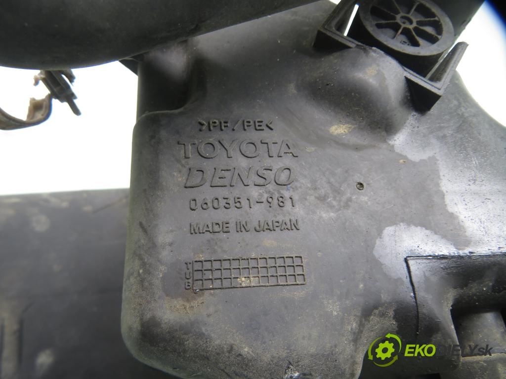LEXUS IS I (JCE1_, GXE1_) SEDAN 2005 114,00 200 (GXE10) - 1G-FE 1988,00 Nádržka ostrekovačov 060351981 ; 0602103960 (Kľučka dverí ostatné)