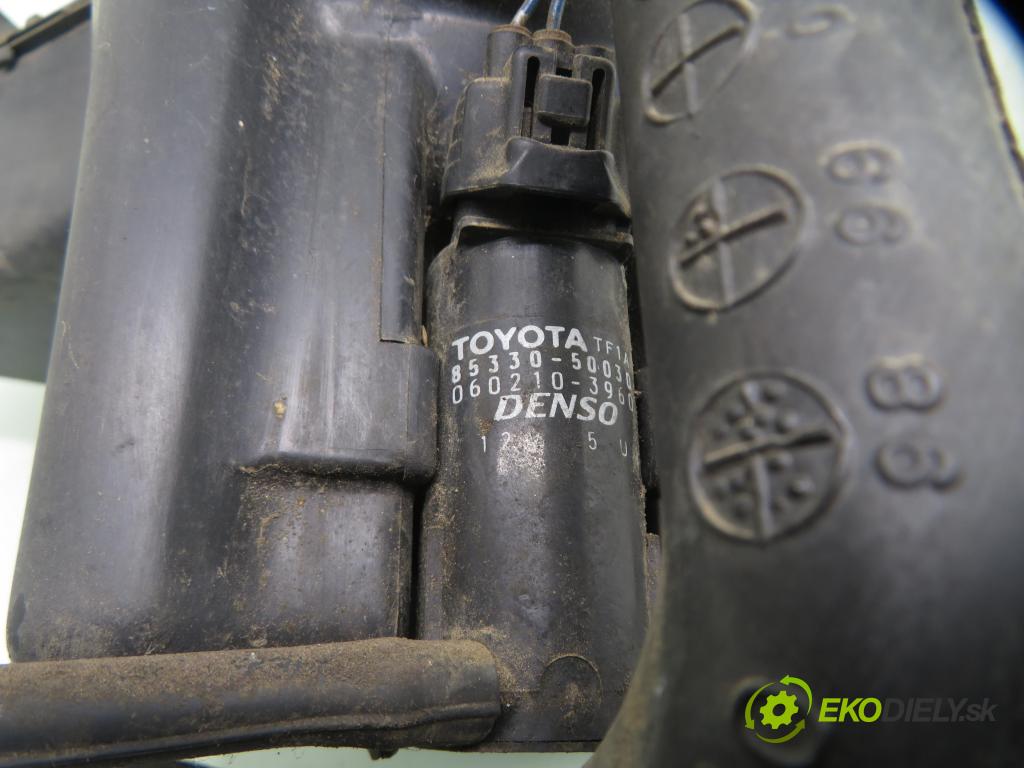 LEXUS IS I (JCE1_, GXE1_) SEDAN 2005 114,00 200 (GXE10) - 1G-FE 1988,00 Nádržka ostrekovačov 060351981 ; 0602103960 (Kľučka dverí ostatné)