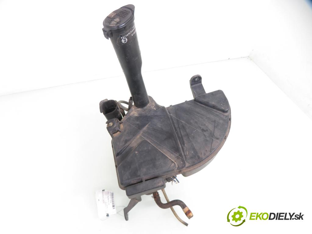 LEXUS IS I (JCE1_, GXE1_) SEDAN 2005 114,00 200 (GXE10) - 1G-FE 1988,00 Nádržka ostrekovačov 060351981 ; 0602103960 (Kľučka dverí ostatné)
