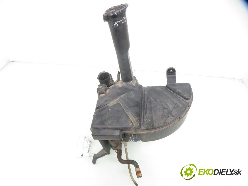 LEXUS IS I (JCE1_, GXE1_) SEDAN 2005 114,00 200 (GXE10) - 1G-FE 1988,00 Nádržka ostrekovačov 060351981 ; 0602103960 (Kľučka dverí ostatné)