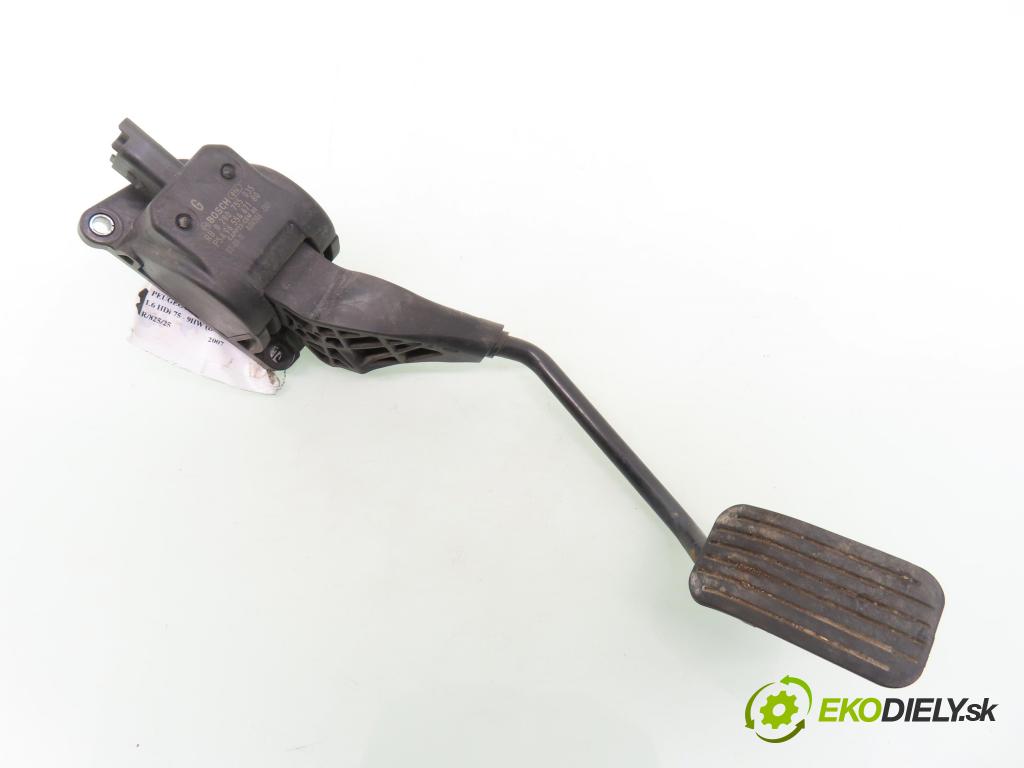 PEUGEOT PARTNER Skrzynia (5_, G_) FURGON 2007 55,00 1.6 HDi 75 - 9HW (DV6BTED4) 1560,00 potenciometr plynového pedálu 0280755035 ; 9655467180 (Potenciometr plynového pedálu)