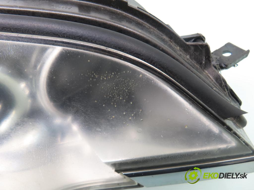 SUBARU OUTBACK (BL, BP) KOMBI 2008 110,00 2.0 D AWD - EE20Z 1998,00 Svetlo PP