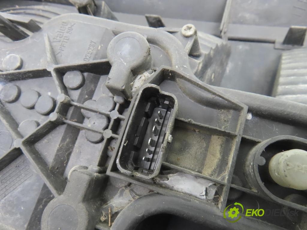 NISSAN PRIMERA (P12) SEDAN 2003 85,00 1.9 dCi - F9Q 1870,00 Svetlo pravé zadné 89025237
