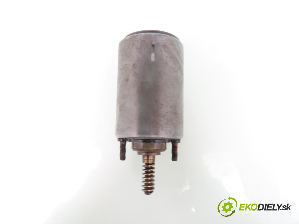 BMW 3 (E46) SEDAN 2003 85,00 316 i - N42 B18 A 1796,00 Nastavovač časovania Vačkový hriadeľ: 400210004001 ; 750929506 (Motor a príslušenstvo ostatné)