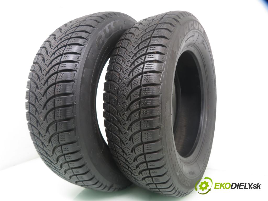 2016    PNEUMATIKY: / PNEUMATIKA: ZIMA: