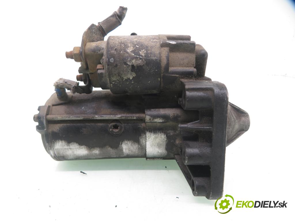 PEUGEOT PARTNER Skrzynia (5_, G_) FURGON 2007 55,00 1.6 HDi 75 - 9HW (DV6BTED4) 1560,00 Štartér  (Štartér)