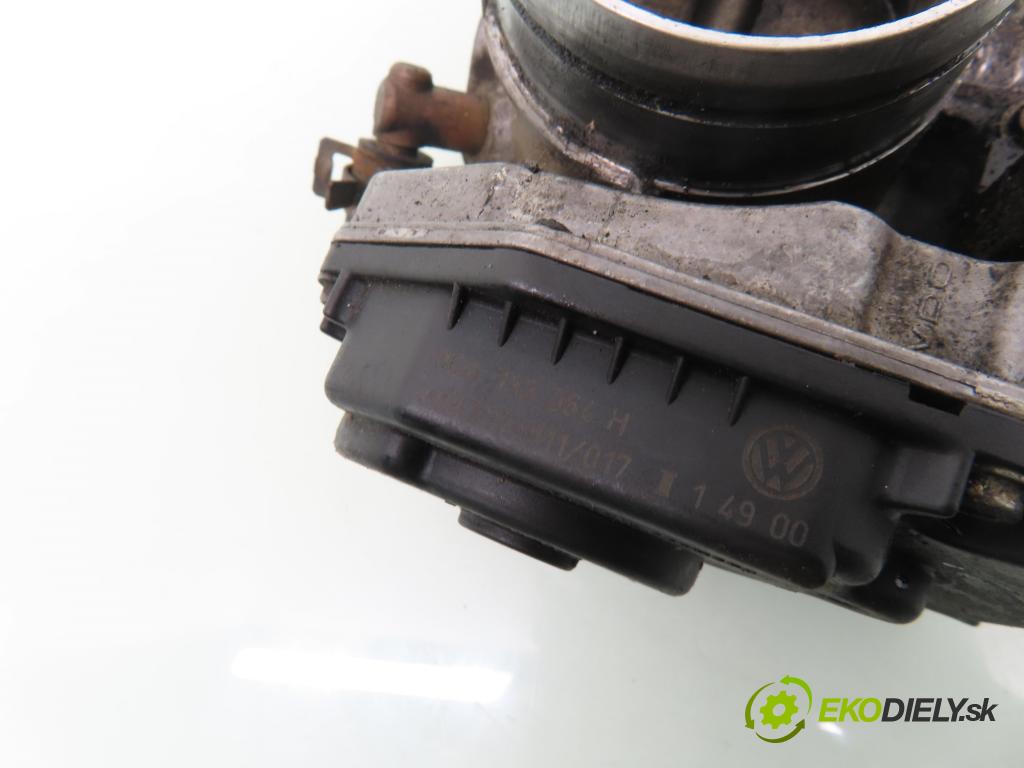 SKODA OCTAVIA I (1U2) SEDAN 2001 85,00 2.0  8V 116 - AQY 1984,00 škrtíci klapka 06A133064H (Škrticí klapka)
