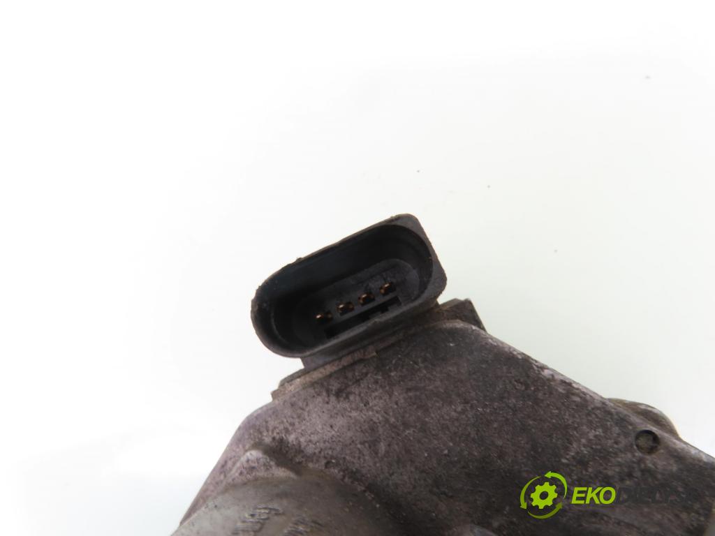 RENAULT SCENIC II (JM0/1_) MINIVAN 2006 96,00 1.9 dCi (JM15) - F9Q 804 1870,00 škrtíci klapka 8200471660 ; A2C53103391 (Škrticí klapka)