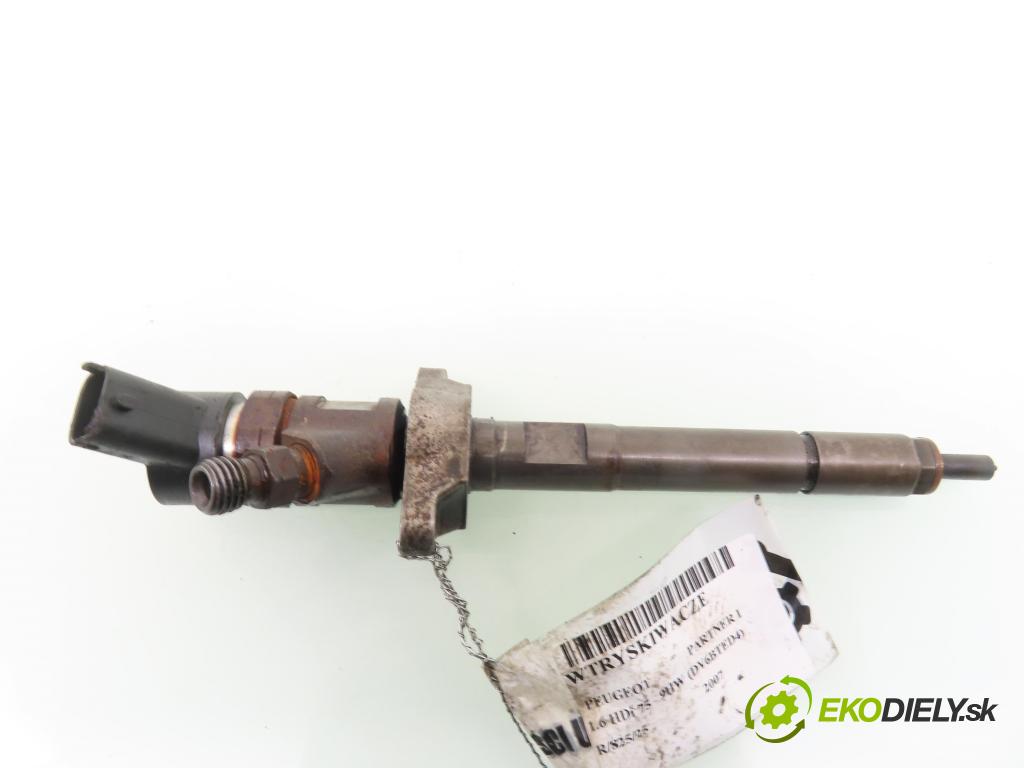 PEUGEOT PARTNER Skrzynia (5_, G_) FURGON 2007 55,00 1.6 HDi 75 - 9HW (DV6BTED4) 1560,00 vstrekovač 0445110239 (Vstrekovač paliva)