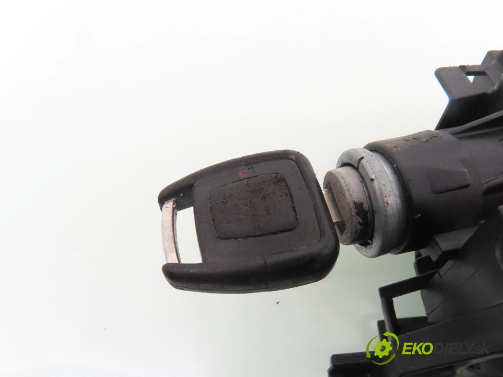 OPEL ASTRA G liftback (T98) HB 1999 74,00 1.6 16V - X 16 XEL 1598,00 spinačka 90589313 ; 90589389 ; 24413106 (Spínacia skrinka)