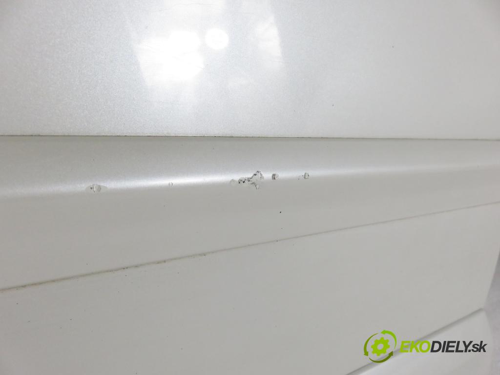 SUBARU OUTBACK (BL, BP) KOMBI 2008 110,00 2.0 D AWD - EE20Z 1998,00 dveře LP