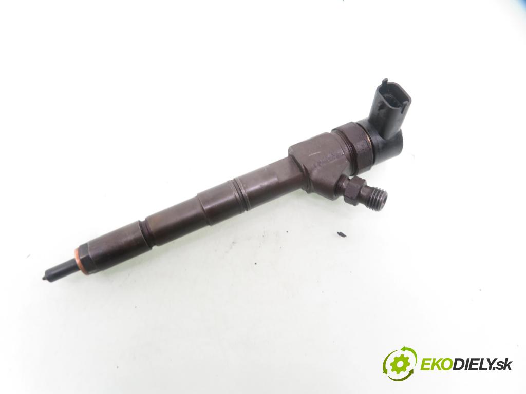 ALFA ROMEO 159 Sportwagon (939_) SEDAN 2006 110,00 1.9 JTDM 16V - 939 A2.000 1910,00 vstřikovač 0445110243 (Vstřikovač paliva)