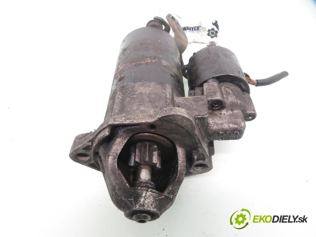 VW PASSAT B5 (3B2) SEDAN 1996 74,00 1.6 - ADP 1595,00 Štartér 038914023B (Štartér)