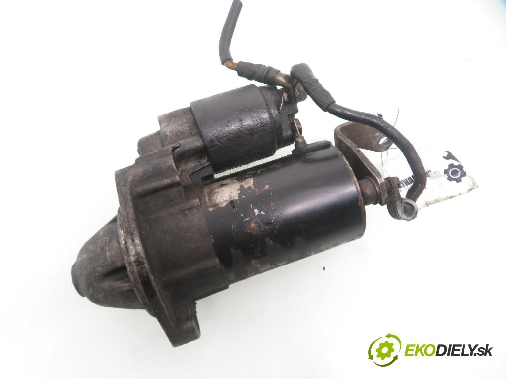 VW PASSAT B5 (3B2) SEDAN 1996 74,00 1.6 - ADP 1595,00 startér 038914023B (Startér)