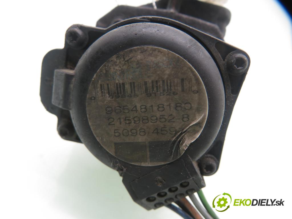 FORD FOCUS II (DA_, HCP) HB 2005 80,00 1.6 TDCi 109 - G8DA 1560,00 VENTIL EGR 9654818180 ; 215989528