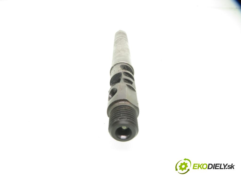 CITROEN C3 I (FC_) HB 2004 66,00 1.4 16V HDi - 8HY (DV4TED4) 1398,00 vstřikovač 9650059780 ; EJBR01001A (Vstřikovač paliva)