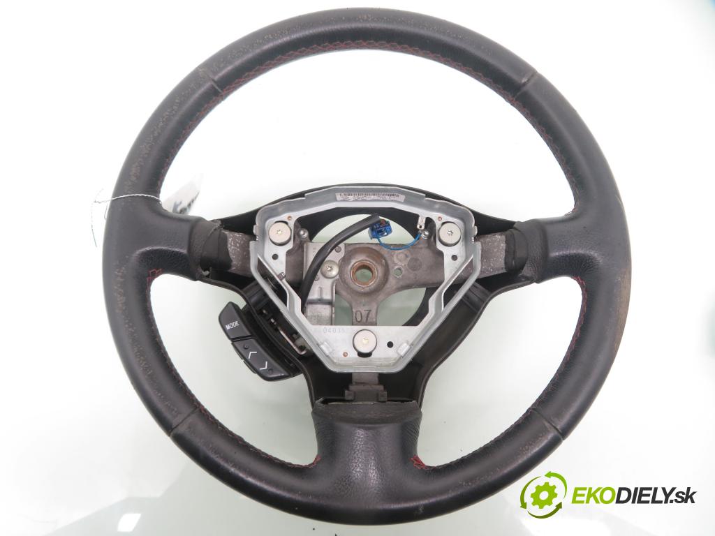 TOYOTA YARIS (_P1_) HB 2005 55,00 1.4 D-4D (NLP10_) - 1ND-TV 1364,00 Volant 1016629907 ; 451300D10180 (Volant)