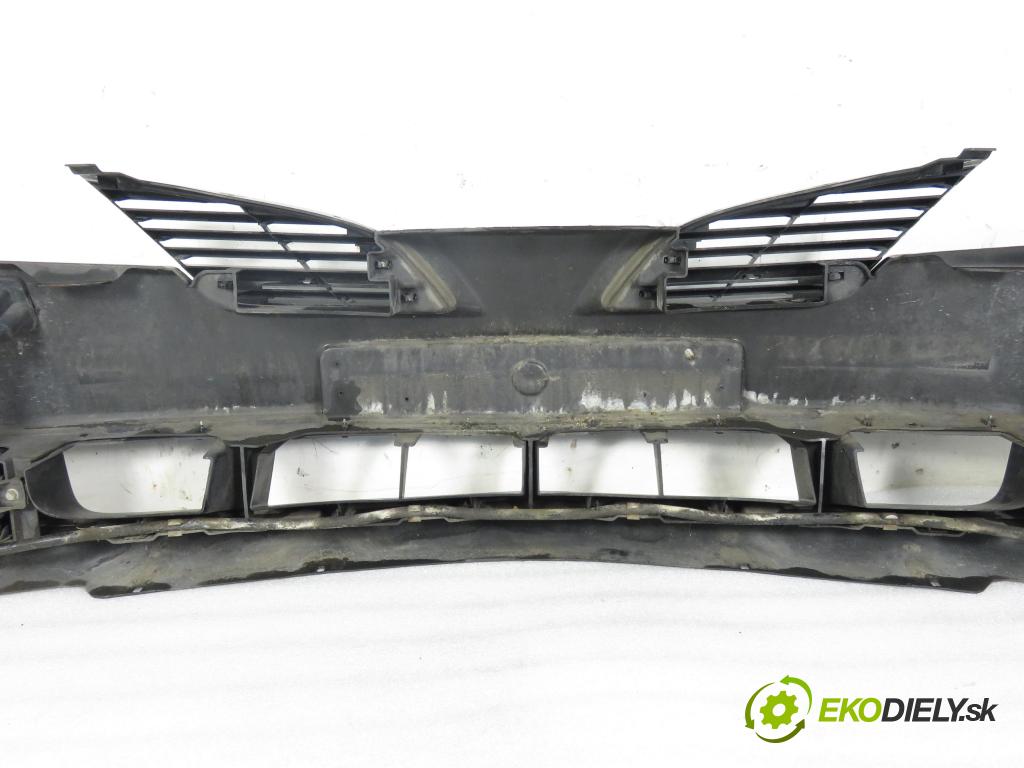 NISSAN PRIMERA (P12) SEDAN 2003 85,00 1.8 - QG18DE 1769,00 nárazník přední část