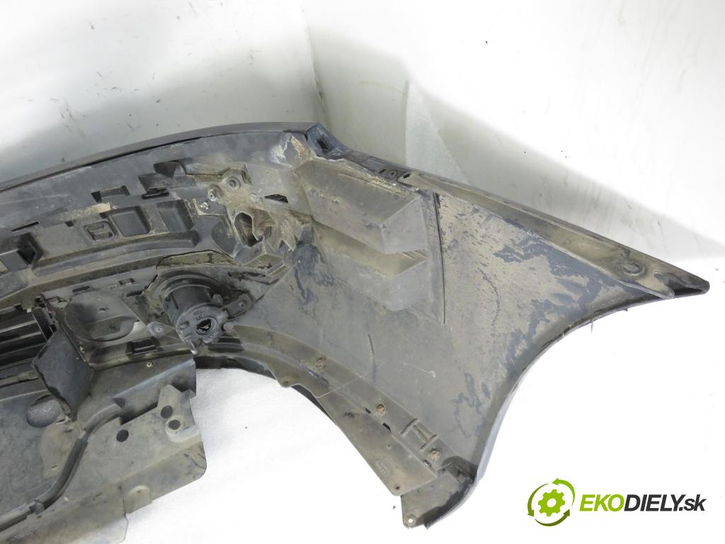 RENAULT ESPACE IV (JK0/1_) MINIVAN 2005 100,00 2.0 (JK09) - F4R 792 1998,00 nárazník přední část 