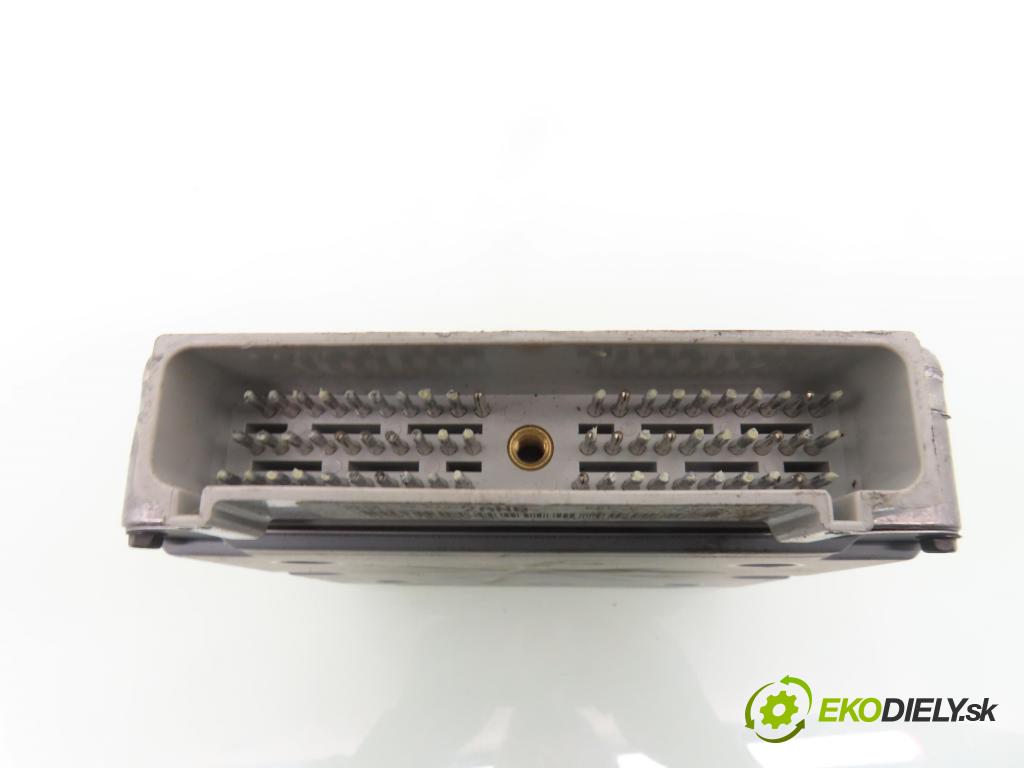 FORD FOCUS Turnier (DNW) KOMBI 2000 74,00 1.6 16V - FYDC 1596,00 Riadiaca jednotka Motor 1M5F12A650BF