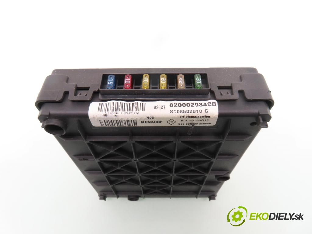 RENAULT SCENIC I (JA0/1_) MINIVAN 2002 102,00 2.0 16V 139 - F4R 740 1998,00 MODUL BSI 8200029342B ; S108502610G