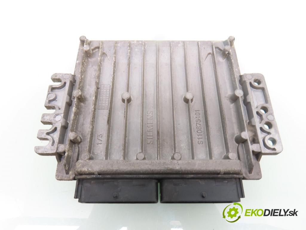 RENAULT SCENIC I (JA0/1_) MINIVAN 2002 102,00 2.0 16V 139 - F4R 740 1998,00 Riadiaca jednotka Motor S118301113B ; 8200214973