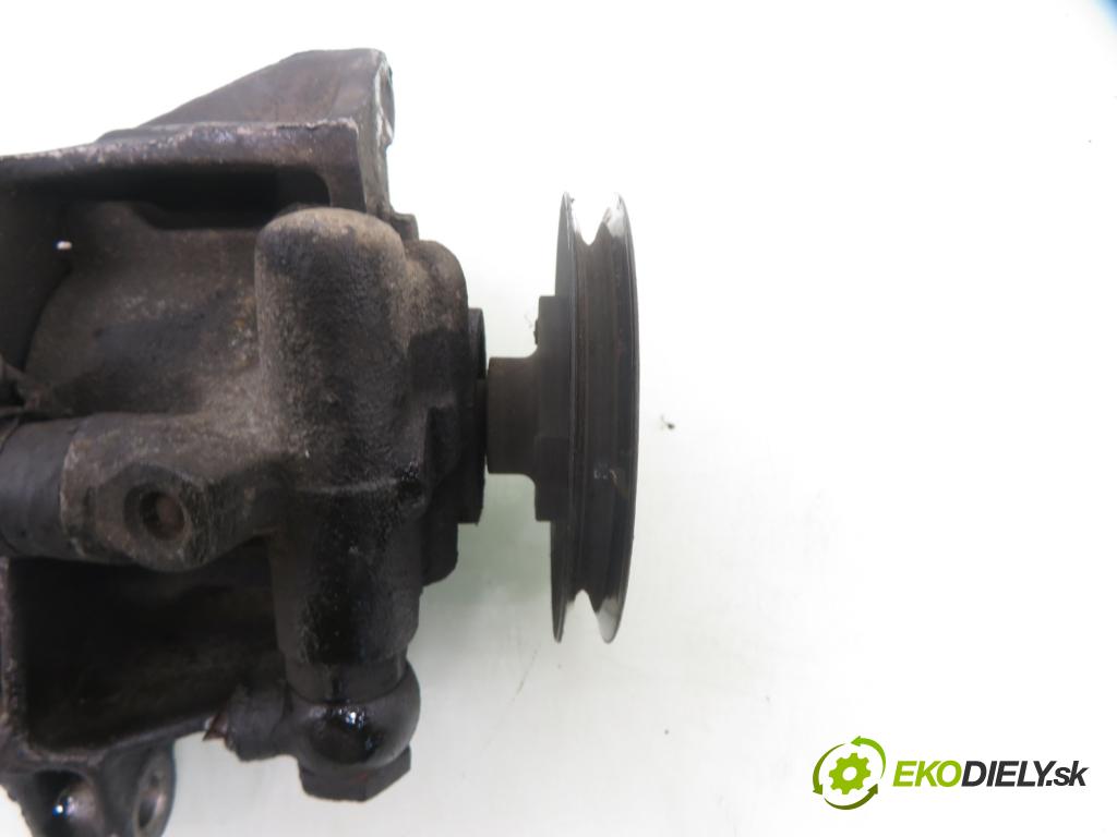 VW GOLF III Variant (1H5) KOMBI 1996 66,00 1.9 TDI - 1Z 1896,00 pumpa servočerpadlo 037145255 (Servočerpadlo)