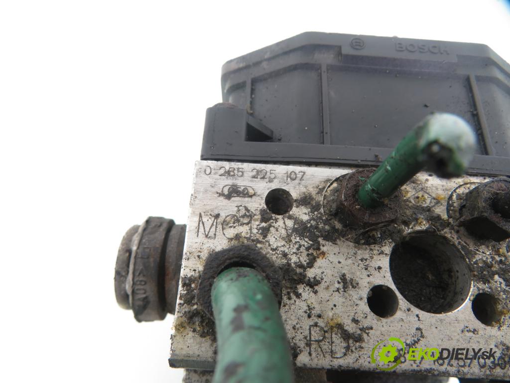 RENAULT SCENIC I (JA0/1_) MINIVAN 2002 75,00 1.9 dCi 102 - F9Q 732 1870,00 Pumpa ABS 8200090690 ; 0265225107 ; 0265950046 (Pumpa ABS)