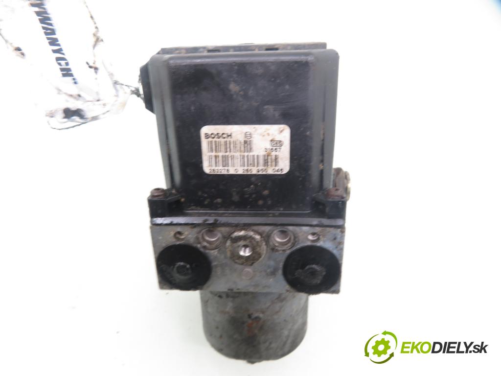 RENAULT SCENIC I (JA0/1_) MINIVAN 2002 75,00 1.9 dCi 102 - F9Q 732 1870,00 Pumpa ABS 8200090690 ; 0265225107 ; 0265950046 (Pumpa ABS)